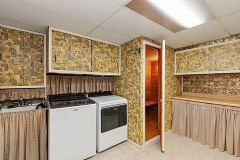 Tiny photo for 1021 Abbey Drive, Crystal Lake, IL 60014 (MLS # 12526783)