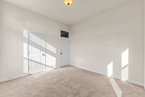 Tiny photo for 9950 Leanna Drive, Roscoe, IL 61073 (MLS # 12502493)