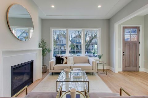 Tiny photo for 3929 N Francisco Avenue, Chicago, IL 60618 (MLS # 12517576)