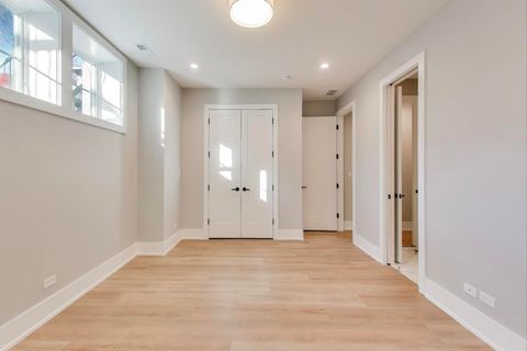 Tiny photo for 3929 N Francisco Avenue, Chicago, IL 60618 (MLS # 12517576)