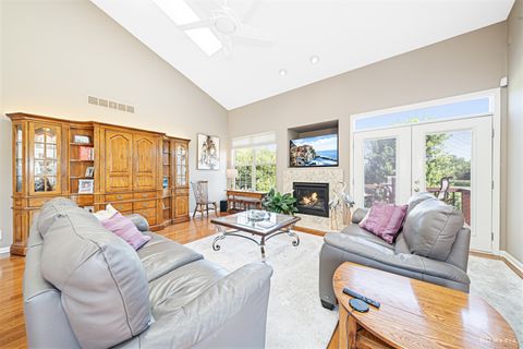 Tiny photo for 18011 Breckenridge Boulevard, Orland Park, IL 60467 (MLS # 12411486)