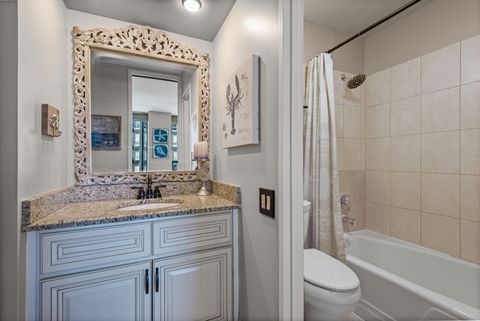 Tiny photo for 260 E Chestnut Street #611, Chicago, IL 60611 (MLS # 12443140)