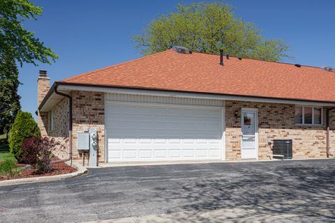 Tiny photo for 7520 W Willowood Court, Orland Park, IL 60462 (MLS # 12632764)