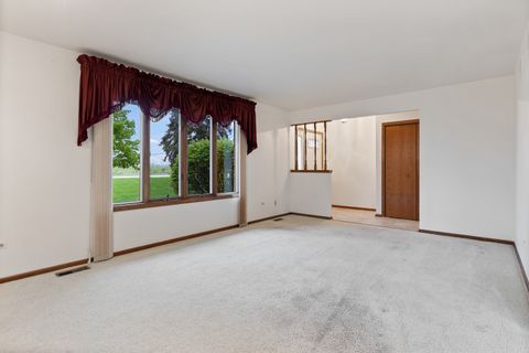 Tiny photo for 7520 W Willowood Court, Orland Park, IL 60462 (MLS # 12632764)