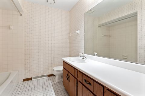 Tiny photo for 7520 W Willowood Court, Orland Park, IL 60462 (MLS # 12632764)