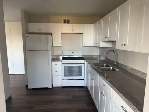 Tiny photo for 4850 S Lake Park Avenue #1507B, Chicago, IL 60615 (MLS # 12603738)