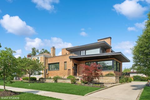 9333 S Oakley Avenue Chicago IL 60643