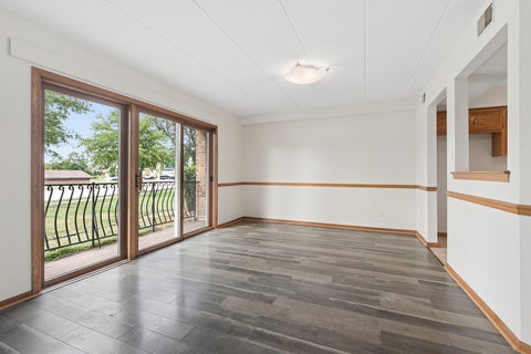 Tiny photo for 9960 W 153rd Street #1W, Orland Park, IL 60462 (MLS # 12734099)