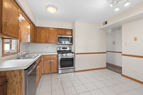 Tiny photo for 9960 W 153rd Street #1W, Orland Park, IL 60462 (MLS # 12734099)