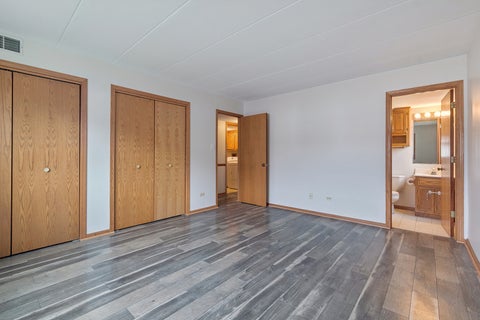 Tiny photo for 9960 W 153rd Street #1W, Orland Park, IL 60462 (MLS # 12734099)