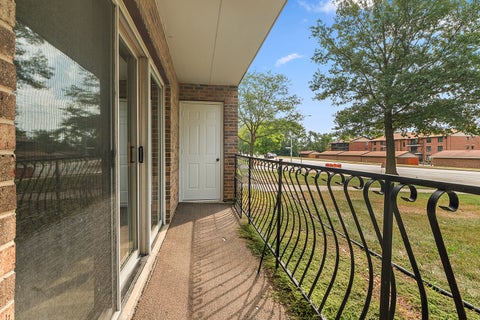 Tiny photo for 9960 W 153rd Street #1W, Orland Park, IL 60462 (MLS # 12734099)