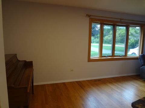 Tiny photo for 19657 W Trinity Drive, Mundelein, IL 60060 (MLS # 12477186)