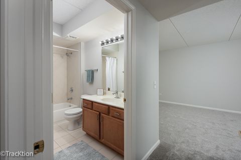 Tiny photo for 1 S Lincoln Avenue #301, Lombard, IL 60148 (MLS # 12444005)