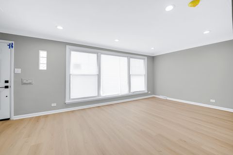 Tiny photo for 4521 S Lawler Avenue, Chicago, IL 60638 (MLS # 12549253)