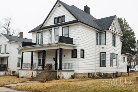 Tiny photo for 139 S Greenwood Avenue, Kankakee, IL 60901 (MLS # 12585635)