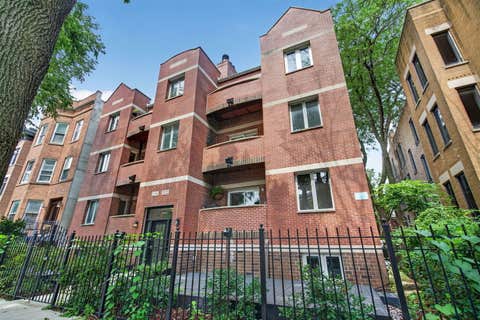 Photo of 2136 W Evergreen Avenue #1B, Chicago, IL 60622 (MLS # 12734964)