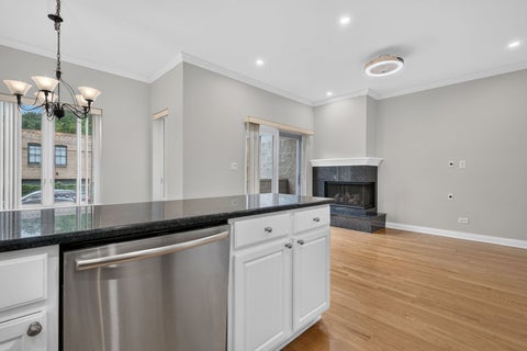 Tiny photo for 2136 W Evergreen Avenue #1B, Chicago, IL 60622 (MLS # 12734964)