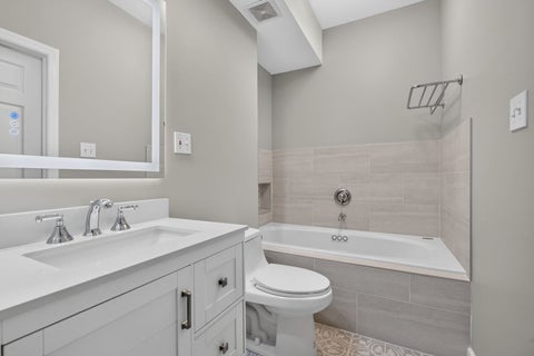 Tiny photo for 2136 W Evergreen Avenue #1B, Chicago, IL 60622 (MLS # 12734964)
