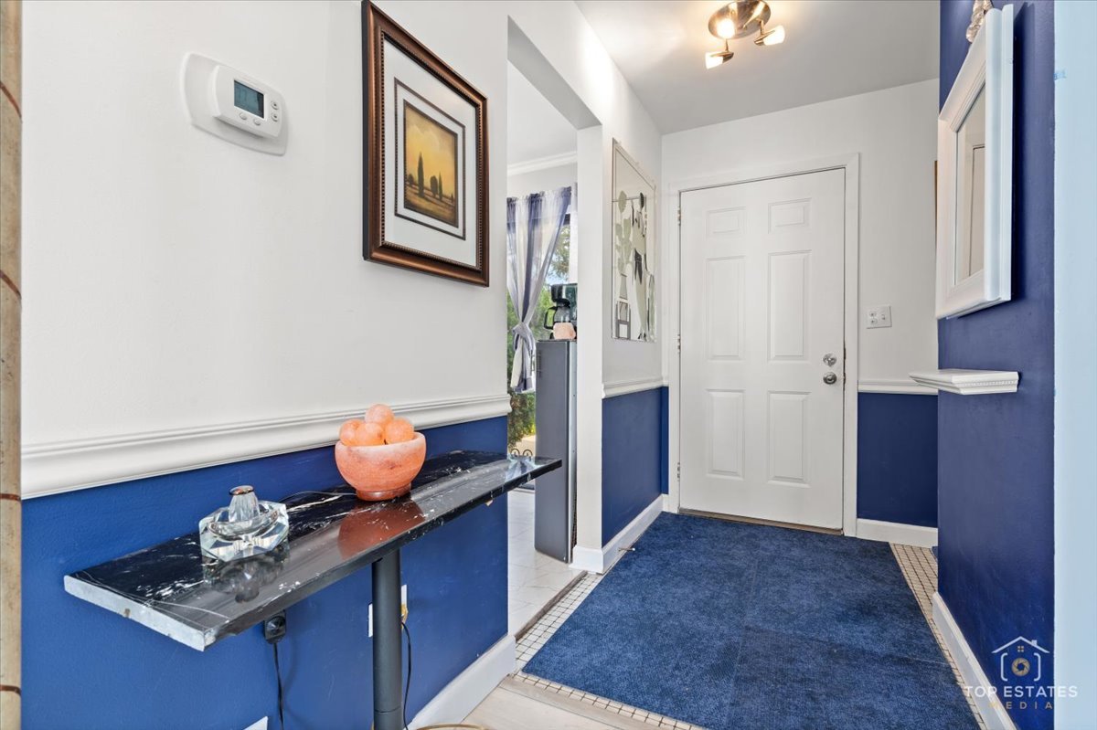 784 Barnaby Place