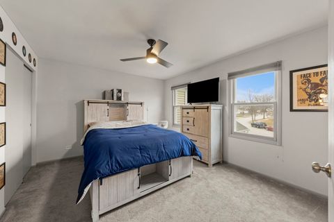 Tiny photo for 1859 Pebble Beach Circle #6, Elk Grove Village, IL 60007 (MLS # 12585300)