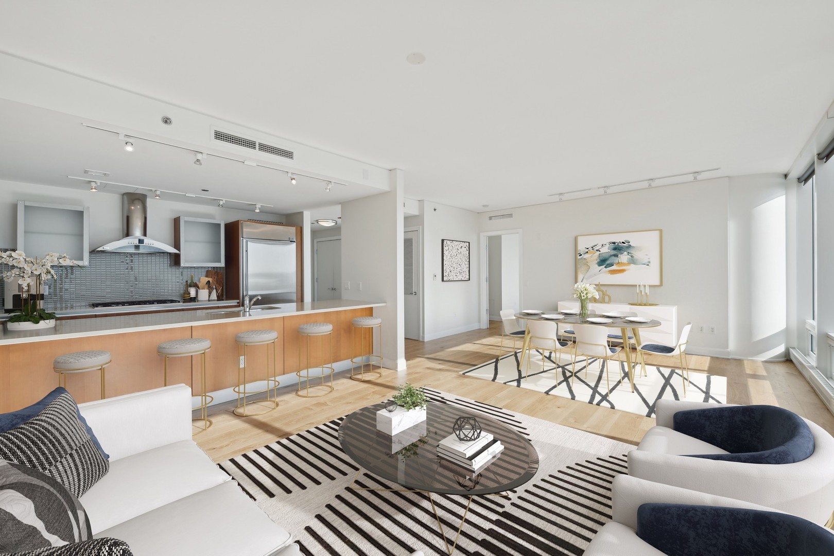 340 E RANDOLPH Street 3505