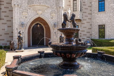 Tiny photo for 3015 LINCOLN Road, Oak Brook, IL 60523 (MLS # 12331969)