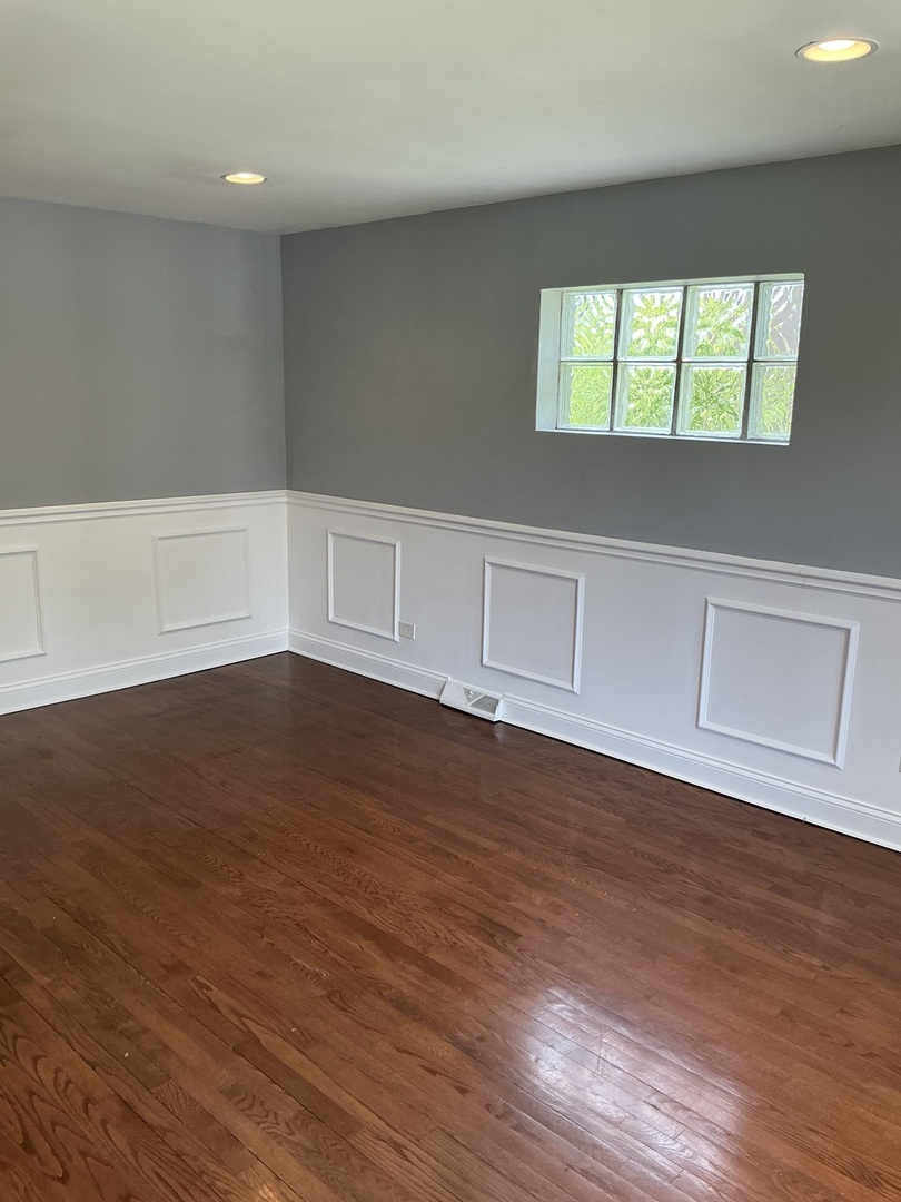 353 E 90th Street