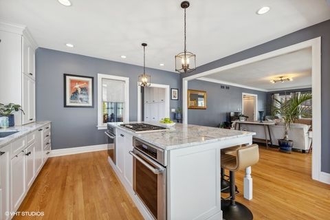Tiny photo for 446 6TH Avenue, La Grange, IL 60525 (MLS # 12645898)