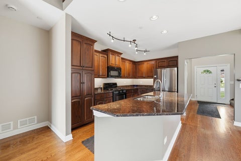 Tiny photo for 19830 Mulroy Circle, Tinley Park, IL 60487 (MLS # 12732158)
