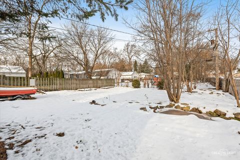 Tiny photo for 58 E 55th Street, Westmont, IL 60559 (MLS # 12538183)