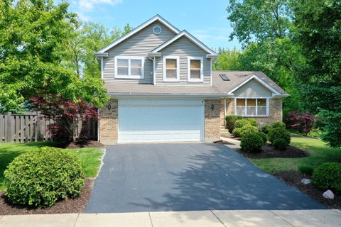 Tiny photo for 464 Farm Bridge Road, Lake Zurich, IL 60047 (MLS # 12691726)