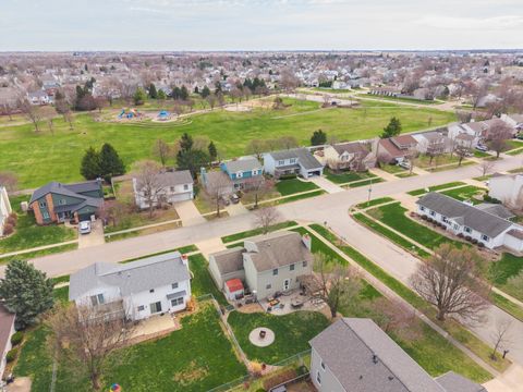 Tiny photo for 1418 Mill Creek Road, Bloomington, IL 61704 (MLS # 12602129)