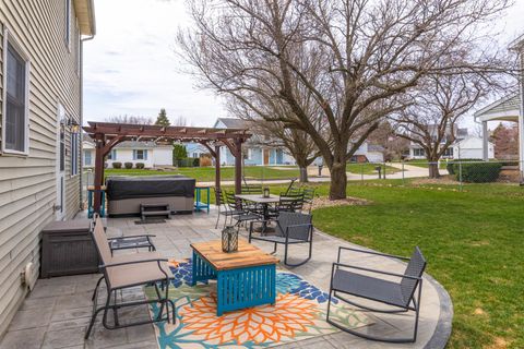 Tiny photo for 1418 Mill Creek Road, Bloomington, IL 61704 (MLS # 12602129)