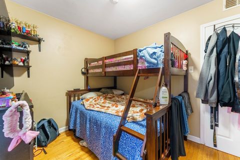 Tiny photo for 131 Elmwood Avenue #2N, Evanston, IL 60202 (MLS # 12570540)