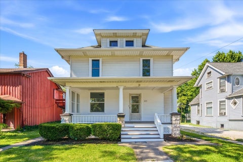 Photo of 311 North Avenue, Naperville, IL 60540 (MLS # 12690618)