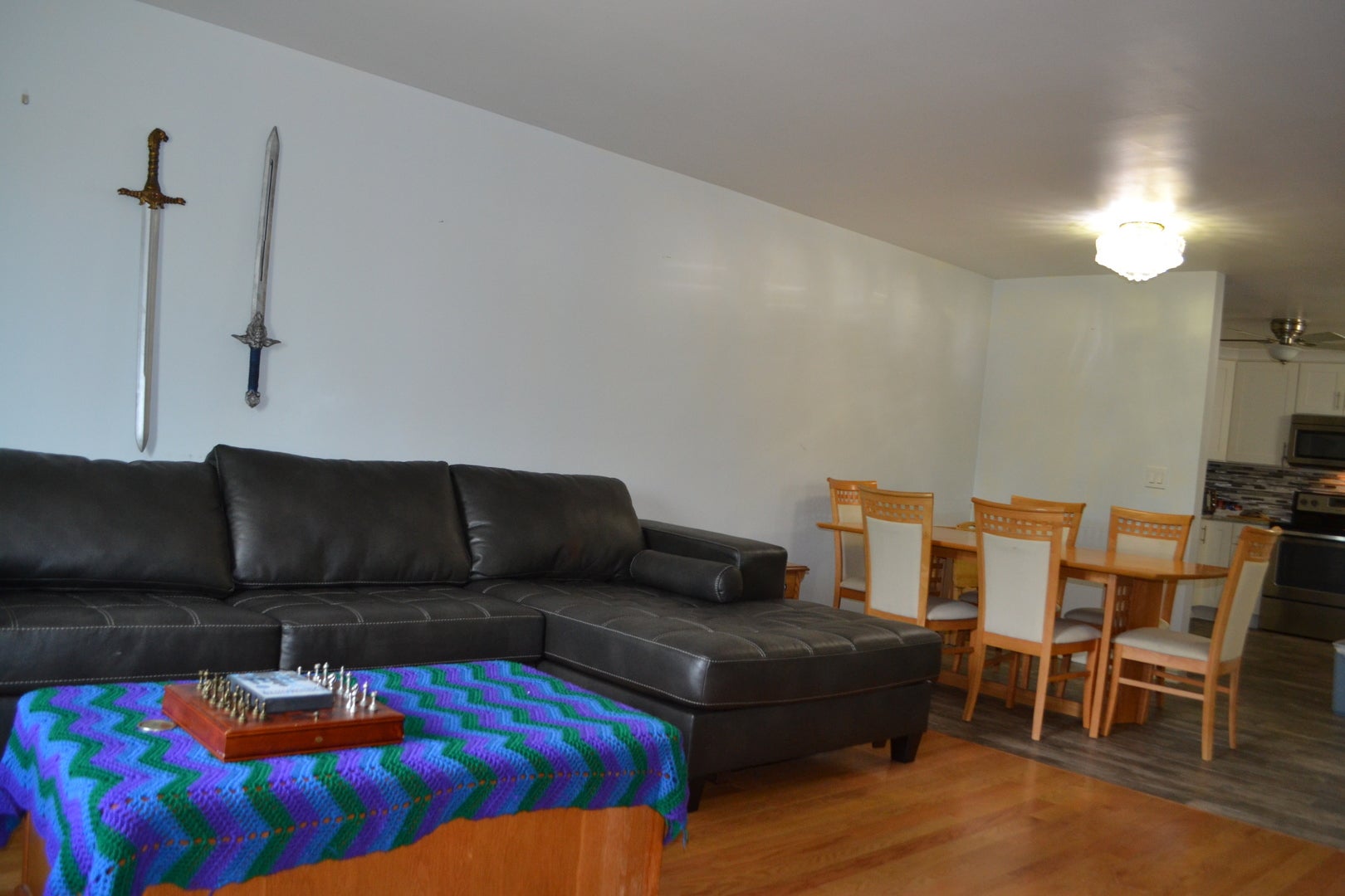 10048 S Pulaski Road 3E