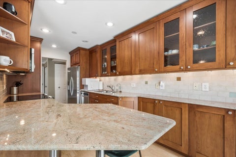 Tiny photo for 901 Hinman Avenue #3B, Evanston, IL 60202 (MLS # 12673719)