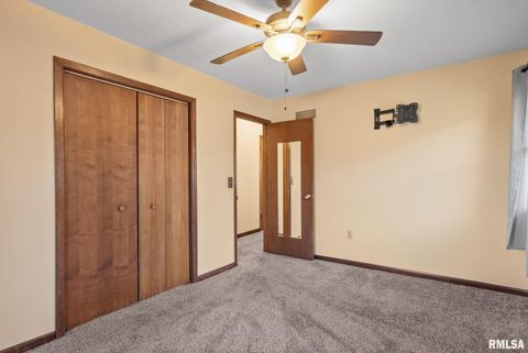 Tiny photo for 4 MANOR Court, Eldridge, IA 52748 (MLS # QC4269768)