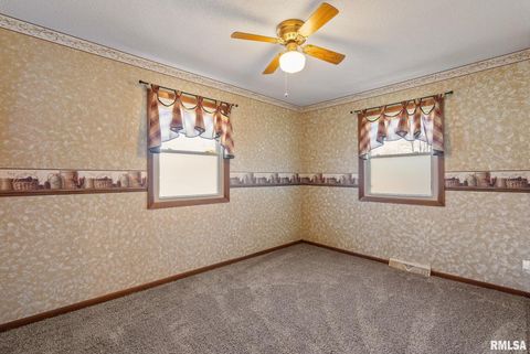 Tiny photo for 4 MANOR Court, Eldridge, IA 52748 (MLS # QC4269768)