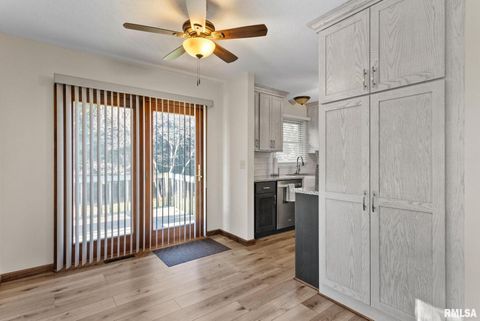 Tiny photo for 4 MANOR Court, Eldridge, IA 52748 (MLS # QC4269768)