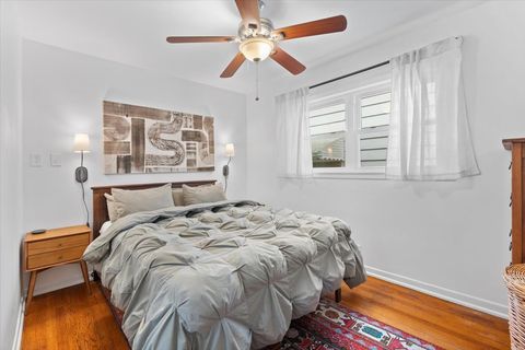 Tiny photo for 3306 N Lawndale Avenue, Chicago, IL 60618 (MLS # 12550978)