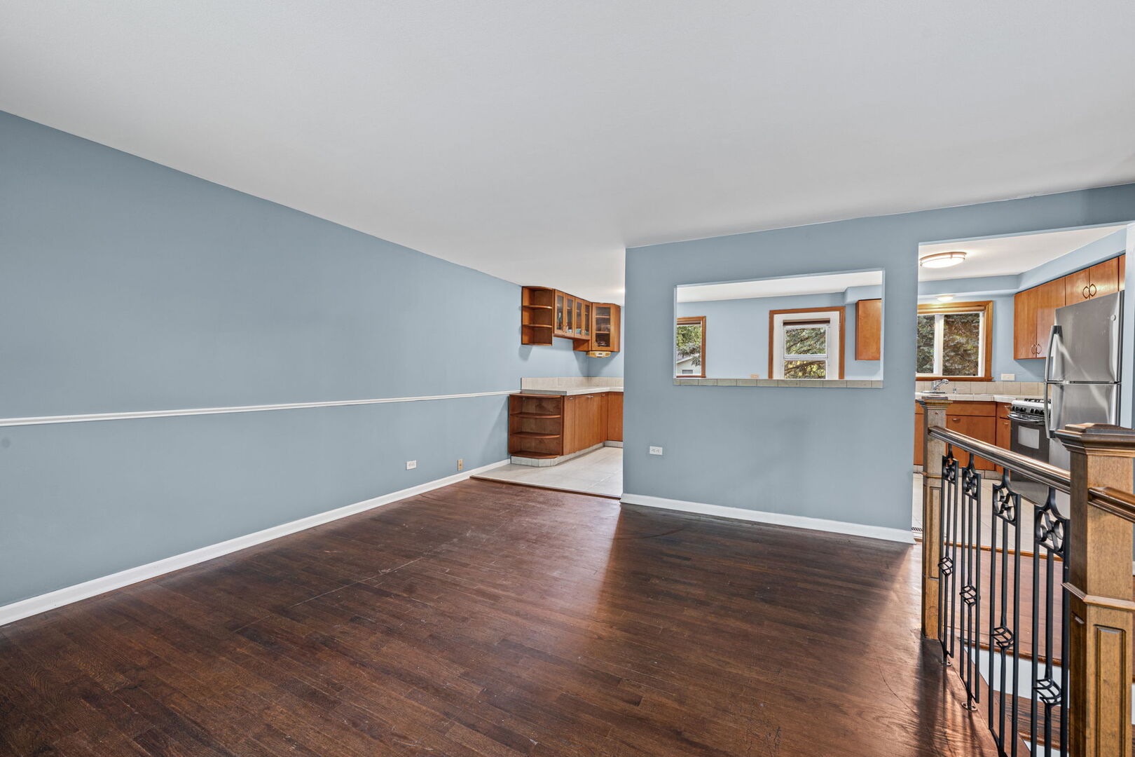 933 Webster Lane