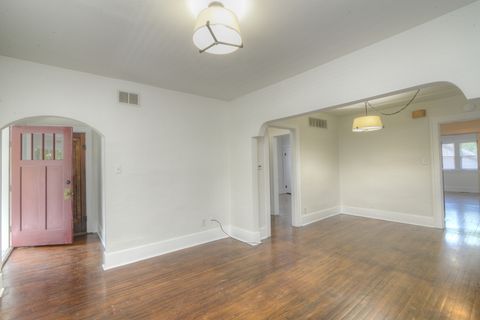 Tiny photo for 724 S 5th Street, St. Charles, IL 60174 (MLS # 12498869)