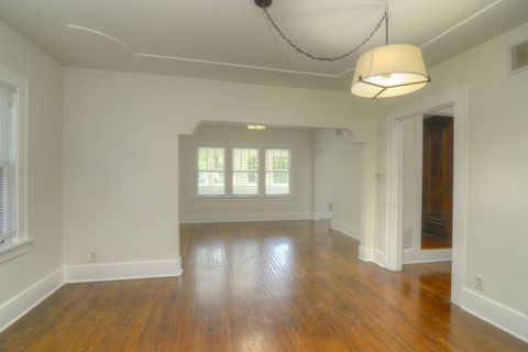 Tiny photo for 724 S 5th Street, St. Charles, IL 60174 (MLS # 12498869)