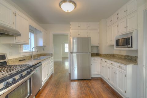 Tiny photo for 724 S 5th Street, St. Charles, IL 60174 (MLS # 12498869)