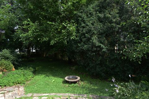 Tiny photo for 724 S 5th Street, St. Charles, IL 60174 (MLS # 12498869)