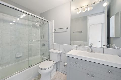 Tiny photo for 345 W Fullerton Parkway #2605, Chicago, IL 60614 (MLS # 12472667)