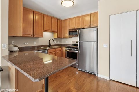 Tiny photo for 125 S Jefferson Street #2110, Chicago, IL 60661 (MLS # 12465779)