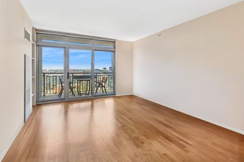 Tiny photo for 125 S Jefferson Street #2110, Chicago, IL 60661 (MLS # 12465779)