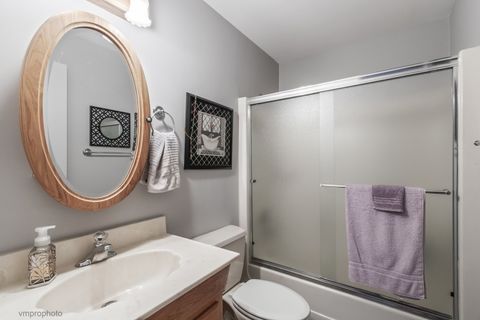 Tiny photo for 435 S Cleveland Avenue #307, Arlington Heights, IL 60005 (MLS # 12557701)